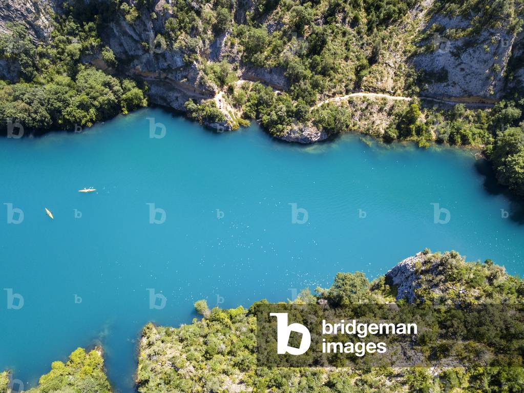 Congost de Mont-Rebei in the Pre-Pyrenees of Lleida, Catalonia, Serra del Montsec, La Noguera, Lleida, Spain

The Montrebei Gorge (in Catalan Congost de Mont-Rebei) is a place that is located between the provinces of Huesca and Lérida (Spain), between the regions of Ribagorza and Pallars Jussà, It is constituted in the narrowest part by which the Noguera Ribagorzana river, which constitutes the natural border between Aragon and Catalonia, crosses the Montsec mountain range, walls in vertical fall of more than 500 meters and a width at its minimum point of 20 meters , The Catalan part is part of the Noguera Nature Reserve, It is within the Sierra del Montsec Natural Interest Area, 2020 (photo)