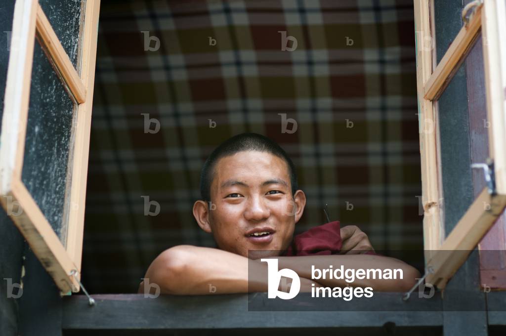 Houses of the Monks inside Tashilumpo Monastery at Shigatse, Tibet, China (photo)