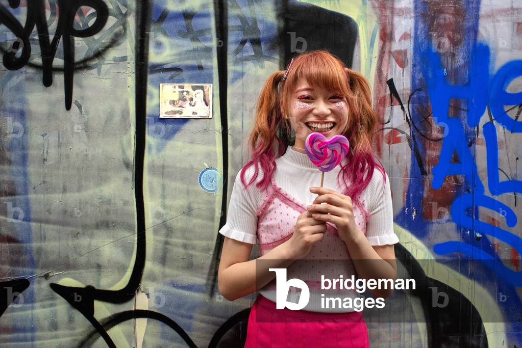 Dori Girl in kawaii gothic clothes, Tokyo, Japan, March 2020 (photo)