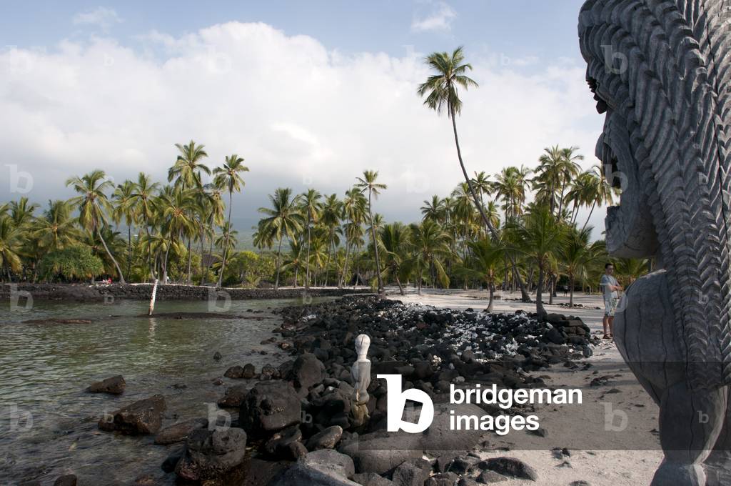 Hale O Keawe temple, Pu'uhonua o Honaunau National Historical Park, Big Island, Hawaii (photo)