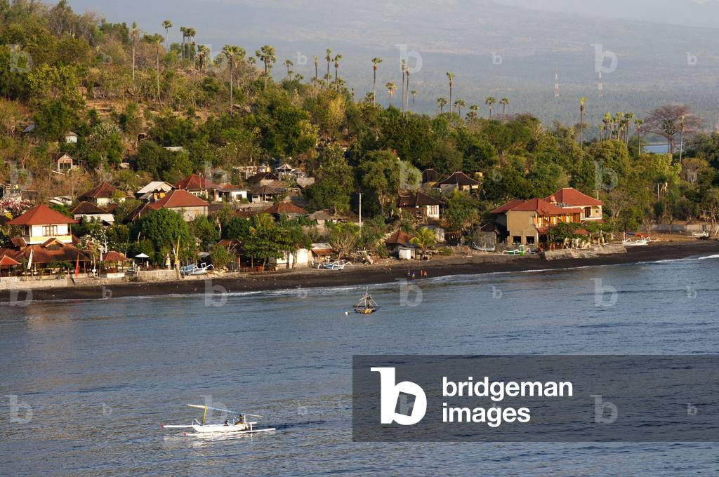 The fishing villages of Amed with Mount Agung in the background, East Bali (photo)