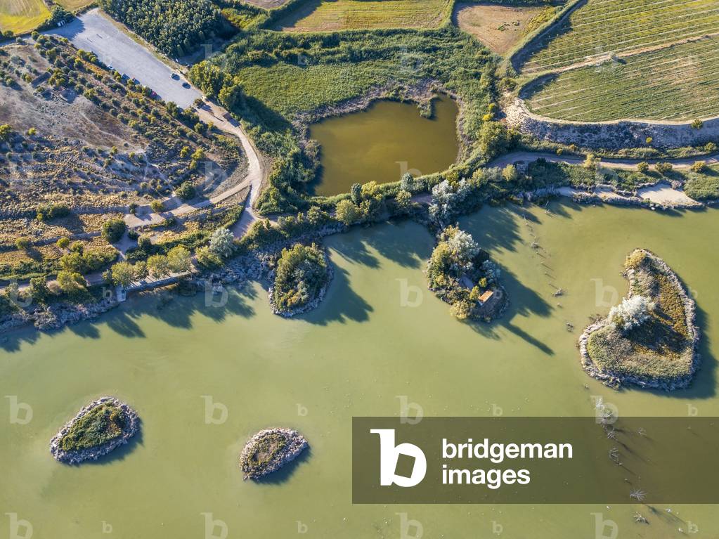 Aerial view of  Estany d´Ivars, Lleida, 2021 (photo)