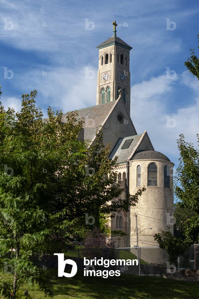 Church on the Isle of Estaten, New York State, USA (photo)