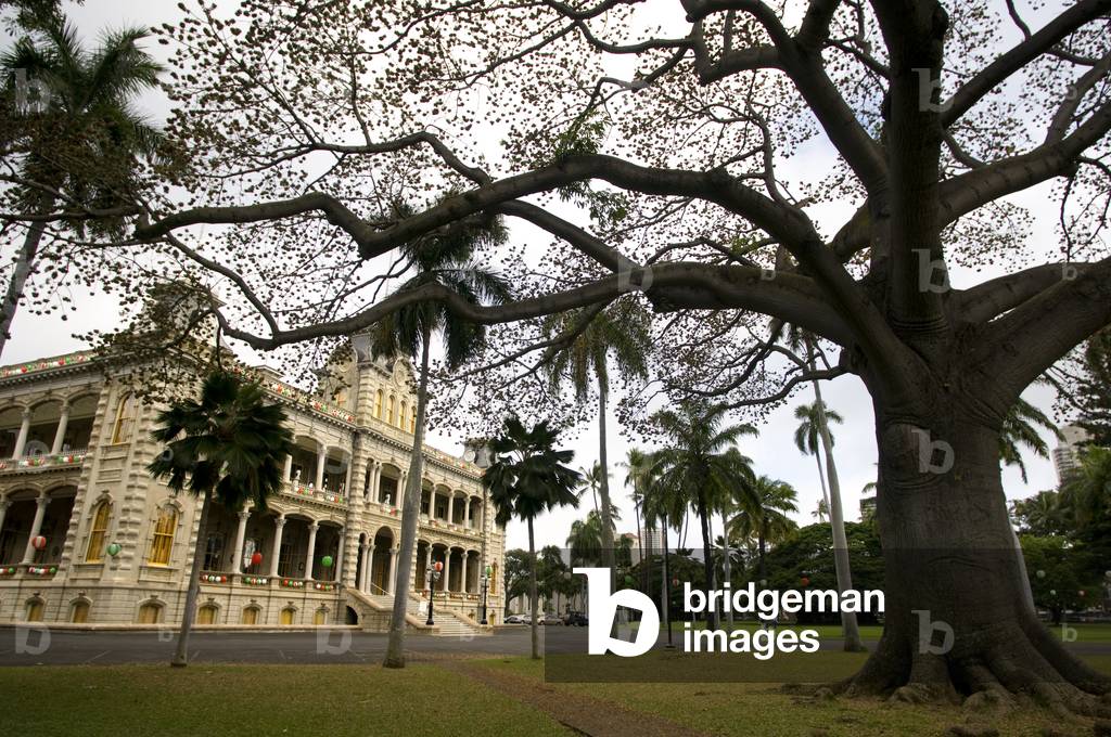 The Iolani Palace In Honolulu, O'ahu. Hawaii (photo)
