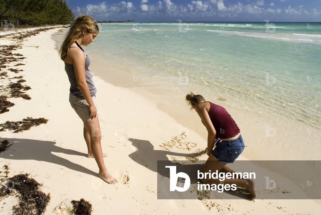 Grand Bahama Island, Eastern Side: Lucayan National Park, Gold Rock Beach, Bahamas (photo)