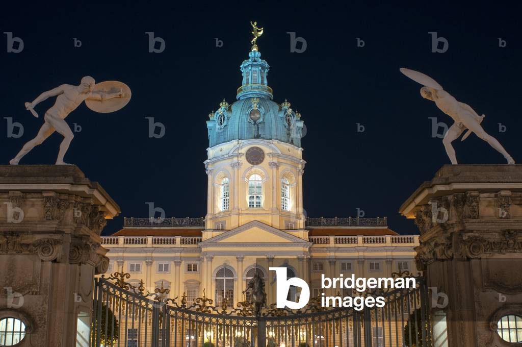 Charlottenburg Palace and its park Schlossgarten rebuilt after Second World War in Berlin, Germany (photo)