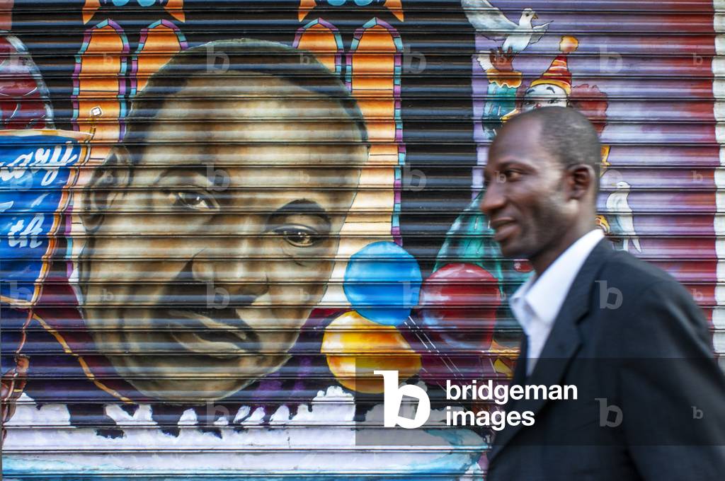 Wall mural art mosaic in Harlem, New York City, 2021 (photo)