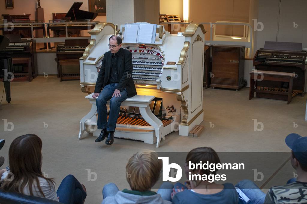 Cembalos on display at Musikinstrumenten Museum or Museum of Musical Instruments in Mitte Berlin, Germanydly, the already crowded city became even more congested (photo)