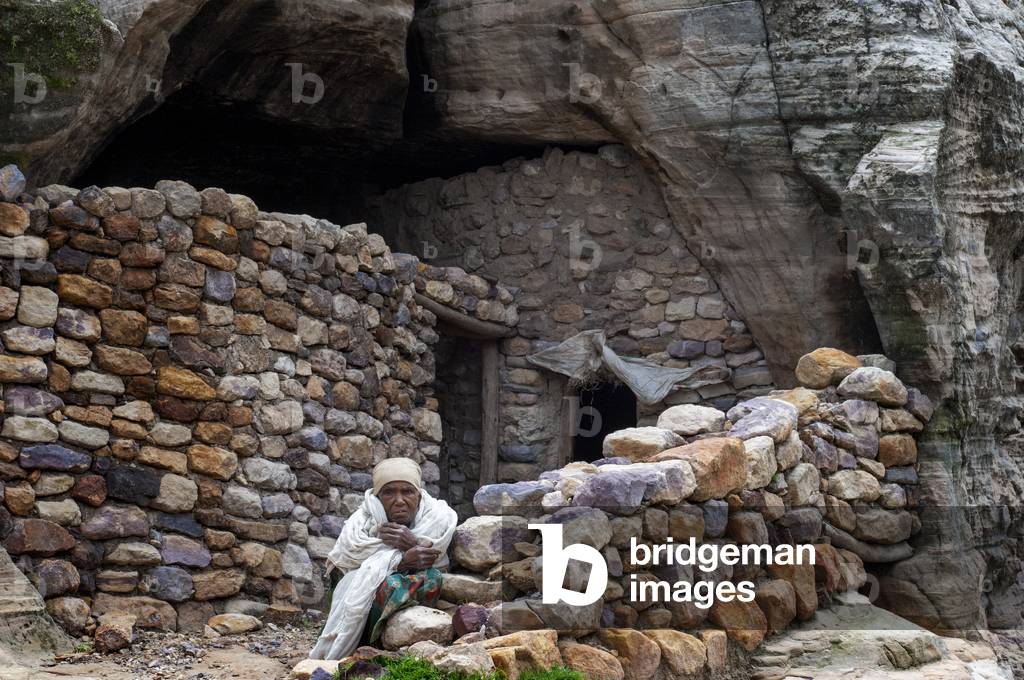 Nun living near churches Maryam and Daniel Korkor, Gheralta Mountains, Tigray, Ethiopia, Gheralta mountains, near Hawzen, Eastern Tigray, Ethiopia, Nun of the Gheralta mountains (photo)