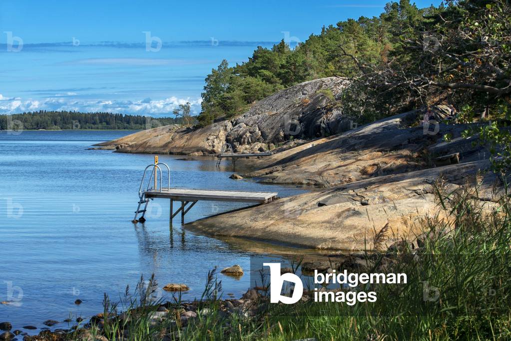 Small piers at Mossala Island Resort, Turku, 2021 (photo)