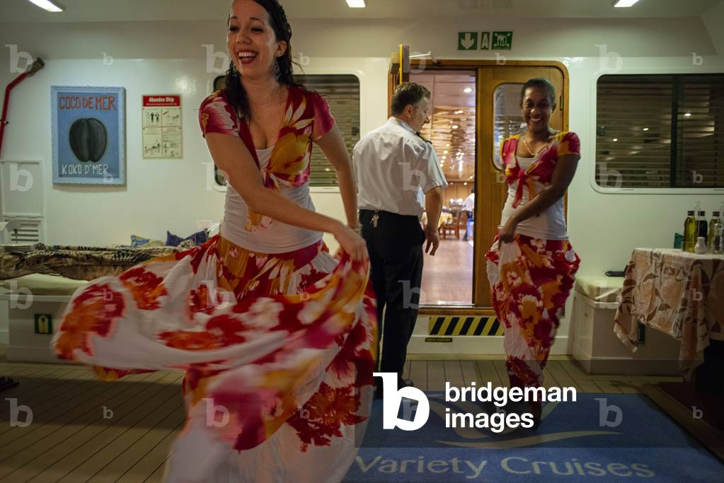 Party local dances in the passenger cruise ship, Pegasus from Variety Cruises in Seychelles (photo)
