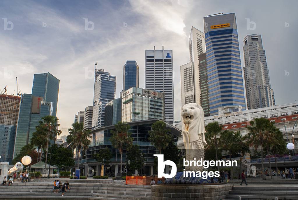 Merlion Lion, Symbol of Singapore, & Water Spout, Singapore Harbour or Harbor, Singapore (photo)