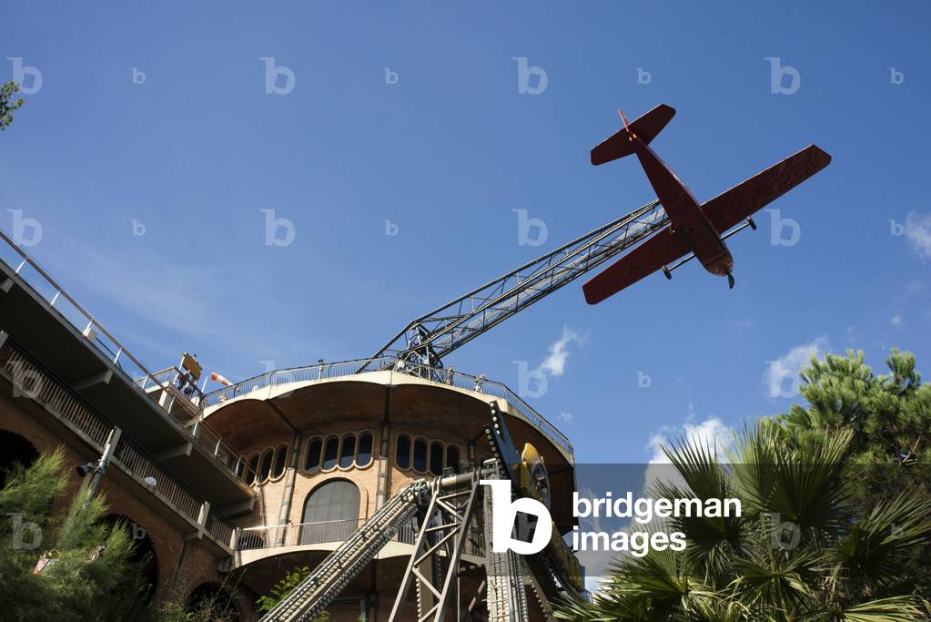 Airplane carousel in Tibidabo Amusement Park, Tibidabo, Barcelona, Spain (photo)