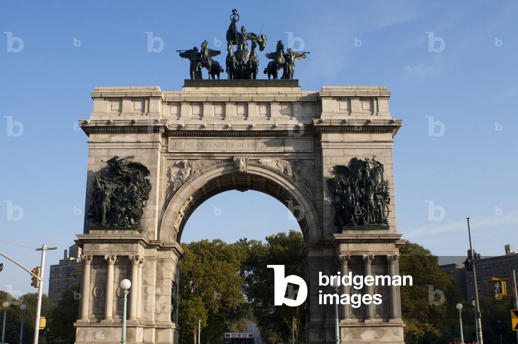 Soldiers' and Sailors' Arch, Grand Army Plaza, New York (photo)