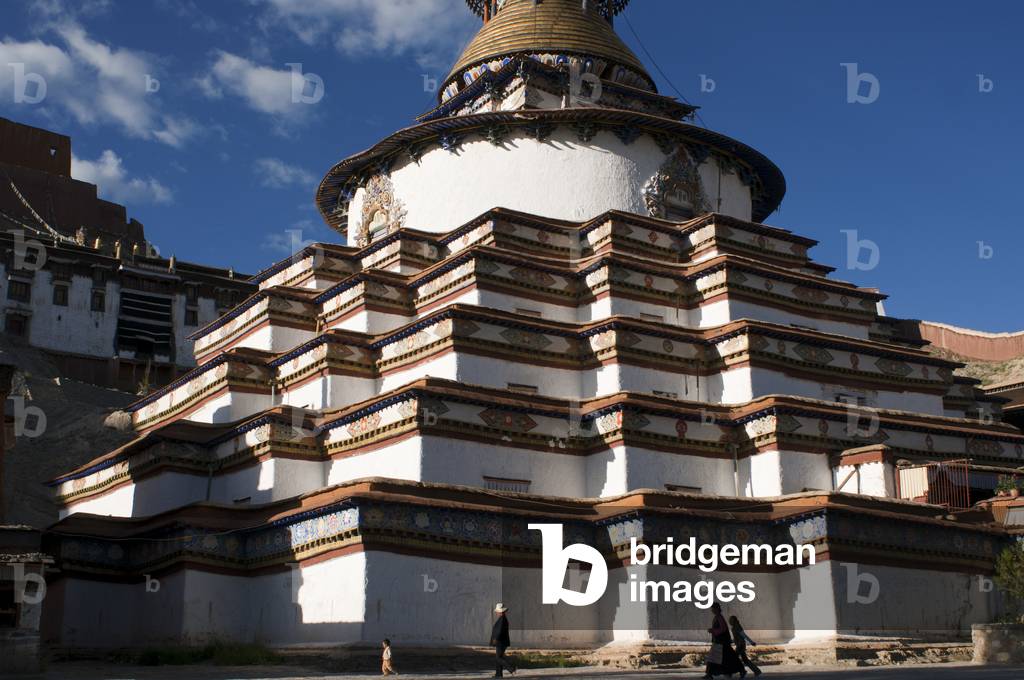 Kumbum stupa in the monastery Paelkhor, Pelkhor Chode, Gyangze, Tibet, China, Asia (photo)