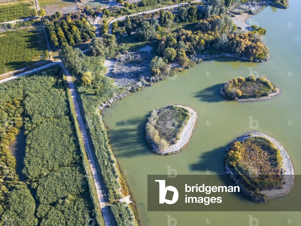 Aerial view of  Estany d´Ivars, Lleida, 2021 (photo)