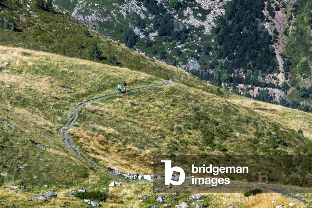 Treking in Via verde del Carrilet greenway at Estany gento lagoon reservoir, Tren dels Llacs, Spain, 2021 (photo)