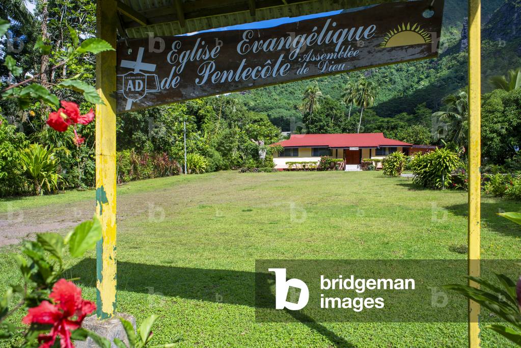 Pentecost Evangelical church in Moorea, French Polynesia, Society Islands, South Pacific, 2020 (photo)