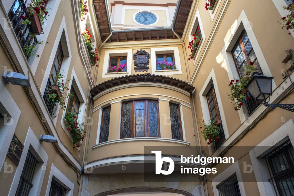 Buildings on Calle Cimadevilla, Oviedo, NORTH OF SPAIN, 2021 (photo)