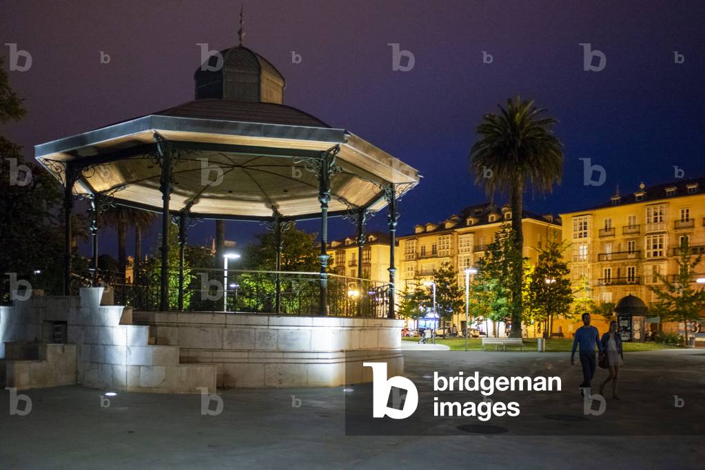 Antic quiosk bandstand, Templete of Jardines de Pereda,  Santander, NORTH OF SPAIN, 2021 (photo)