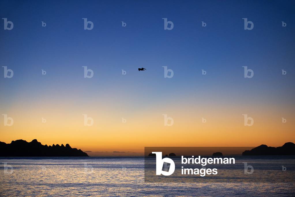 Sunset in Puerto Esondido, Sea of Cortes, Baja California Sur, Mexico (photo)