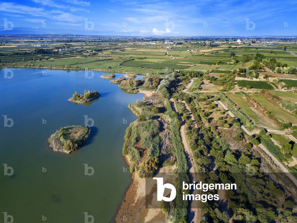 Aerial view of  Estany d´Ivars, Lleida, 2021 (photo)