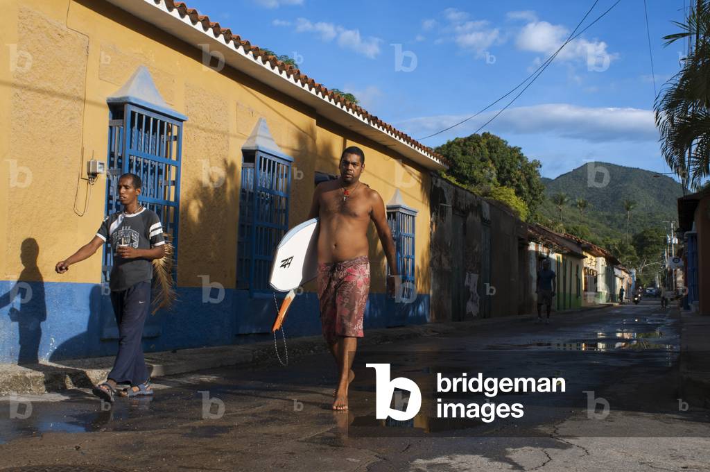 Houses in the main street of Choroni village in Falcon state in Venezuela - Morrocoy National Park, in Venezuela (photo)