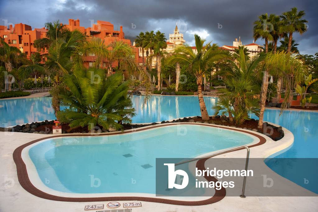 Pool of Sheraton La Caleta Resort & Spa Costa Adeje Tenerife Island, Canary Islands, Spain (photo)
