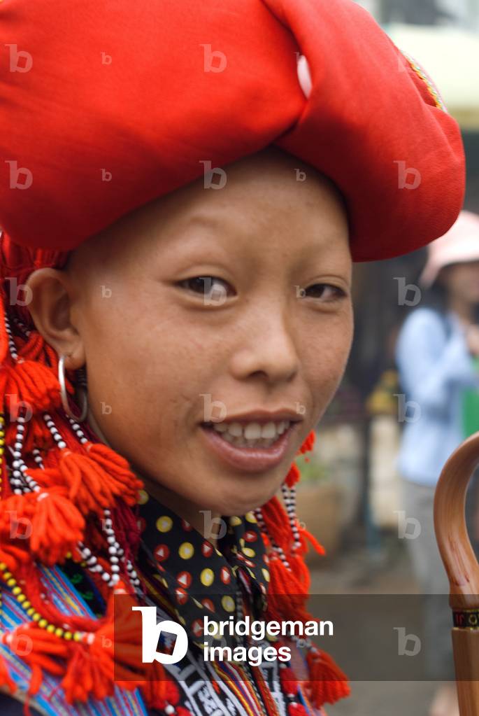 Portrait of a Red dao tribe Hmong girl in Sapa Vietnam, Lao Cai Province, Vietnam (photo)