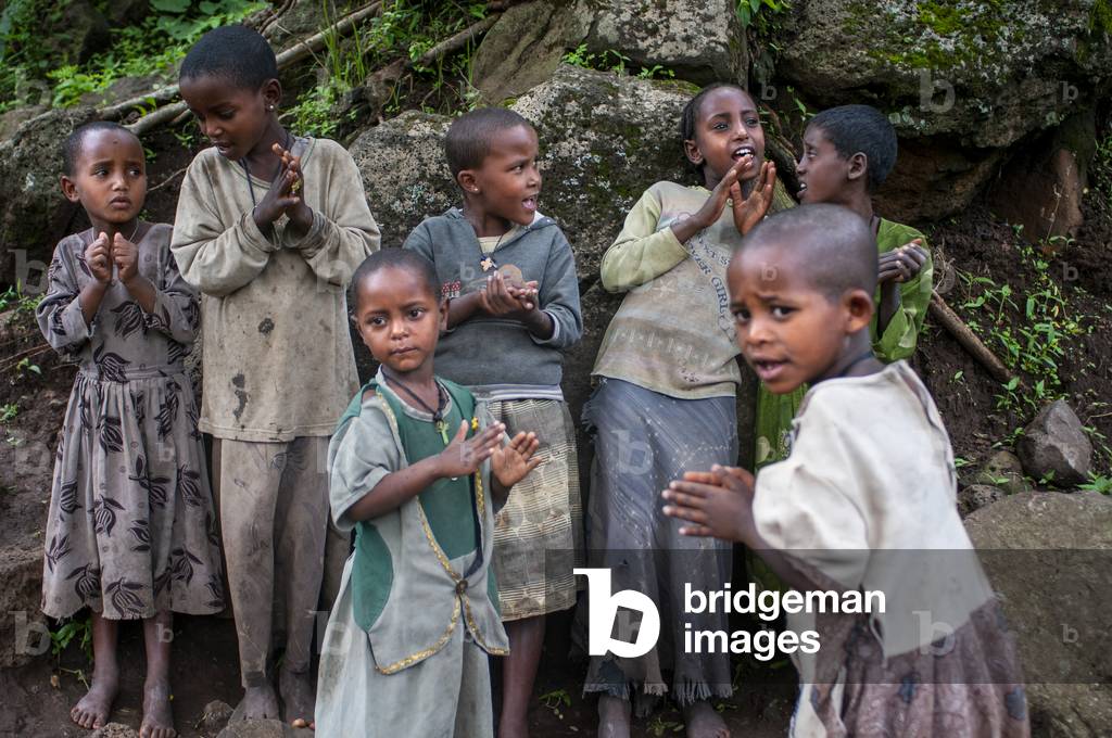 Children working. Rural landscape near the Tis Isat Blue Nile Falls of the farmland near Bahir Dar in Ethiopia (photo)