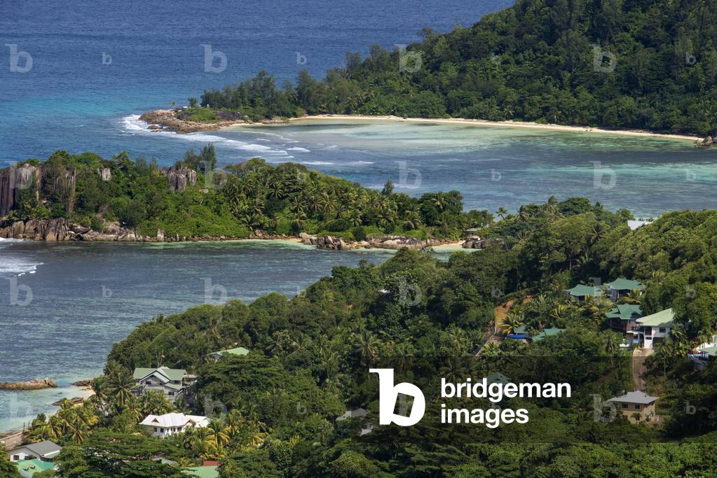 Port Glaud, elevated view of south coast, panoramic road Mahe Seychelles (photo)