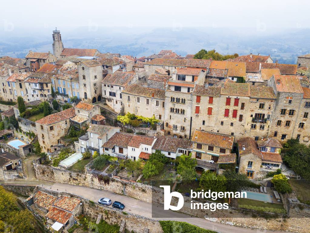 Aerial view of Cordes sur Ciel, labelled The Most Beautiful Villages of France, Tarn, Occitanie, France, 2020 (photo)