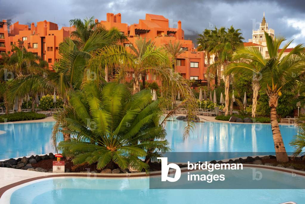 Pool of Sheraton La Caleta Resort & Spa Costa Adeje Tenerife Island, Canary Islands, Spain (photo)