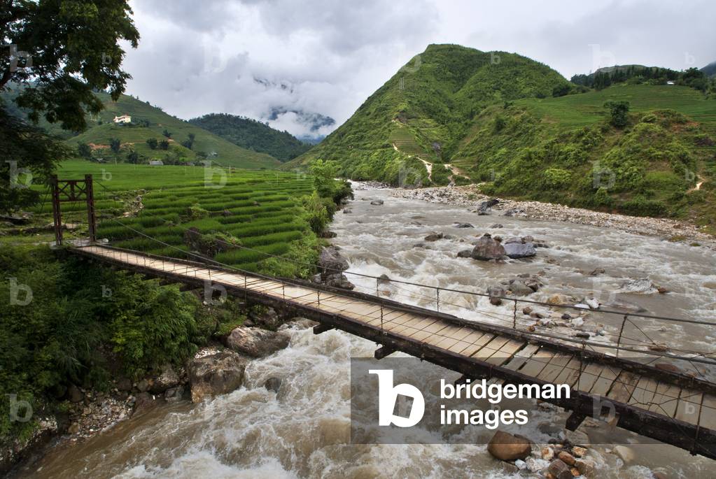 River and rice terraces nearby of Lao Chai village, Trekking Sapa to Lao Chai, Vietnam (photo)