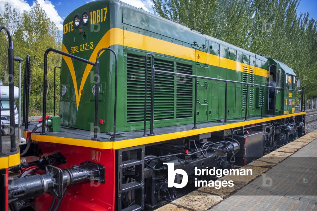 Lagoon train from Lleida to Pobla de Segur in Pallars Jussà, Tren dels Llacs, Spain, 2021 (photo)