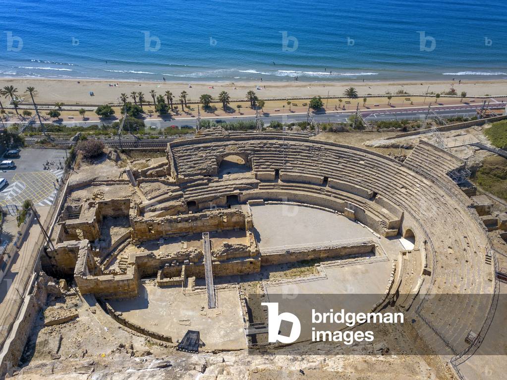 Aerial view of Roman amphitheatre, TARRAGONA, 2021 (photo)