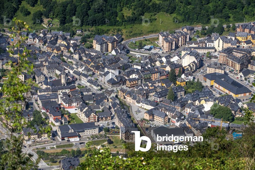 Vielha e Mijaran village, Viella, Aran Valley, Lleida, 2021 (photo)