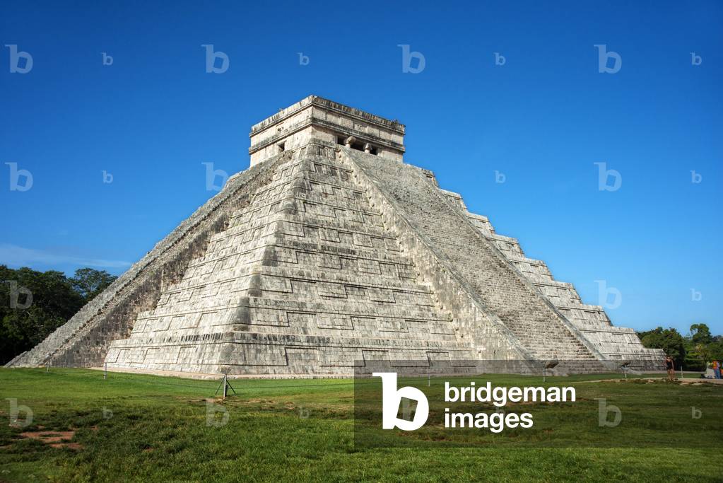El Castillo, The Pyramid of Kukulkán, Mayan Ruin of Chichen Itza, Yucatan, Mexico, 2021 (photo)