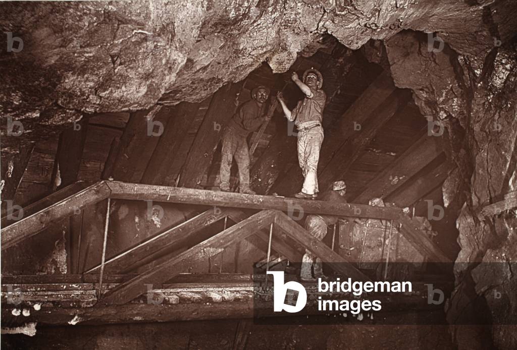The Bridge, East Pool mine, illustration from ''Mongst mines and miners, or Underground Scenes by Flash-Light' by J.C. Burrows and William Thomas, pub. 1893 (sepia photo)