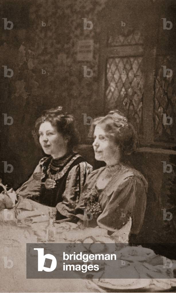 Christabel Pankhurst and Annie Kenney, 1909 (sepia photo)
