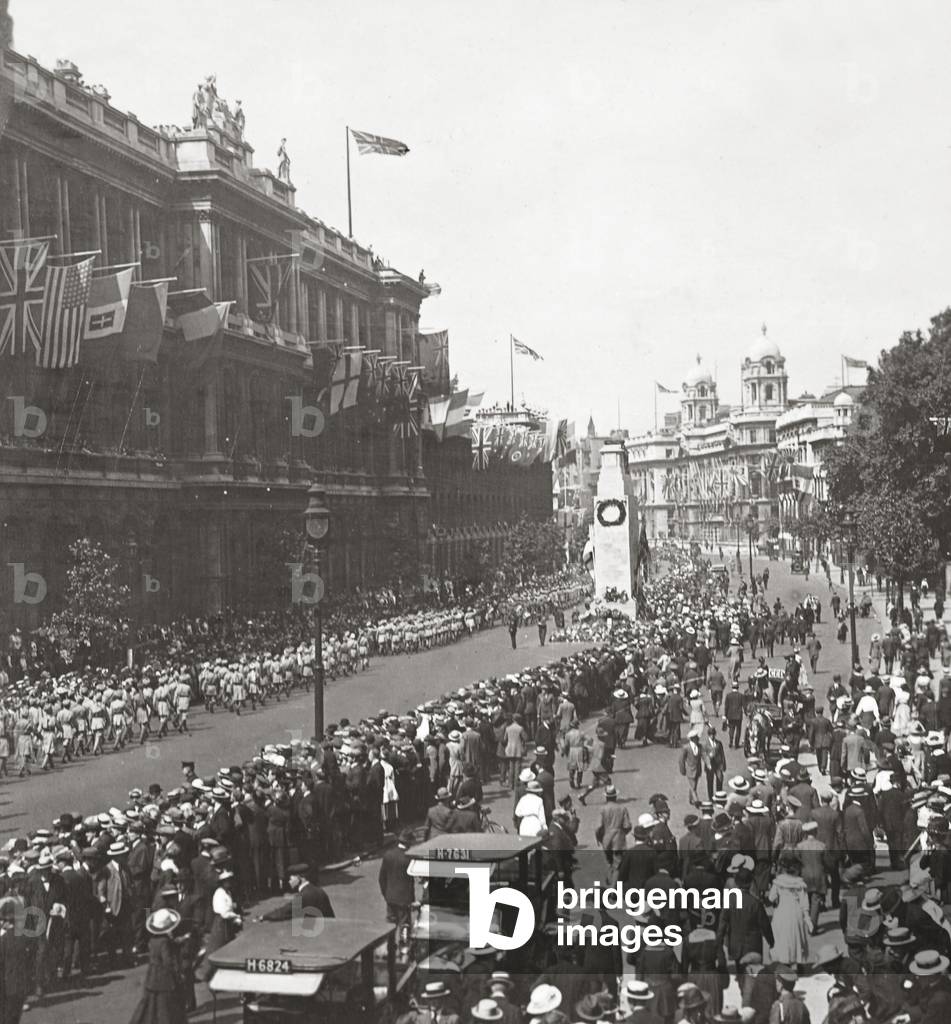 Peace procession of Indian troops saluting the Unknown Warrior at the Cenotaph, Whitehall, 19th July 1919 (b/w photo)