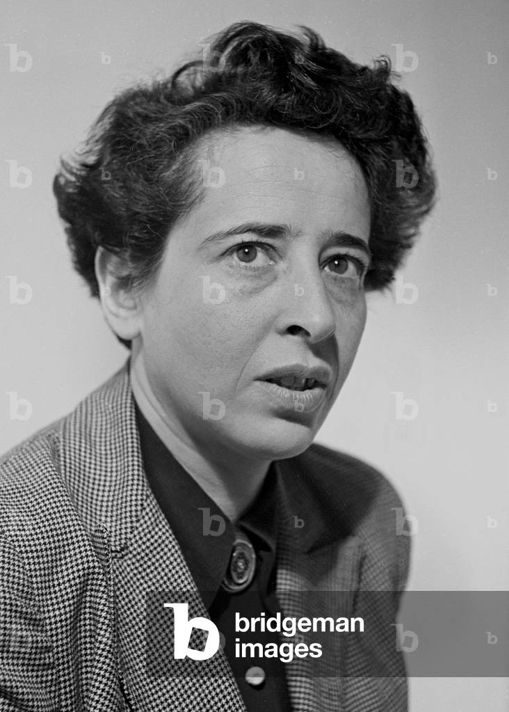 Arendt, Hannah 1941 (b/w photo)