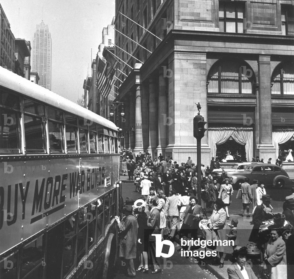 Fifth Avenue, New York 1943