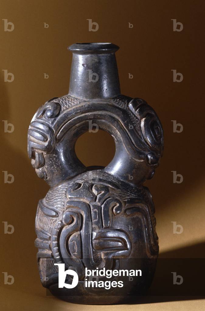 Vessel with handle in the Chavin style, c.400-200 BC (ceramic)