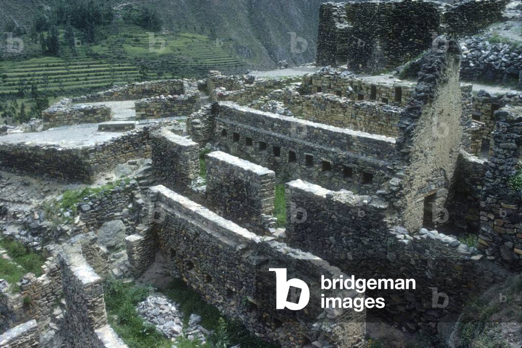 City and Defences of the Incas (photo)