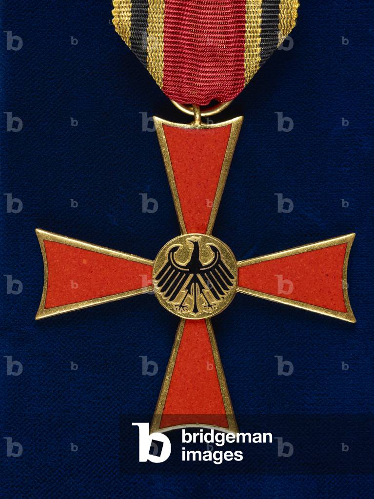 Cross of Merit of the Federal Republic of Germany, 1990s (metal)