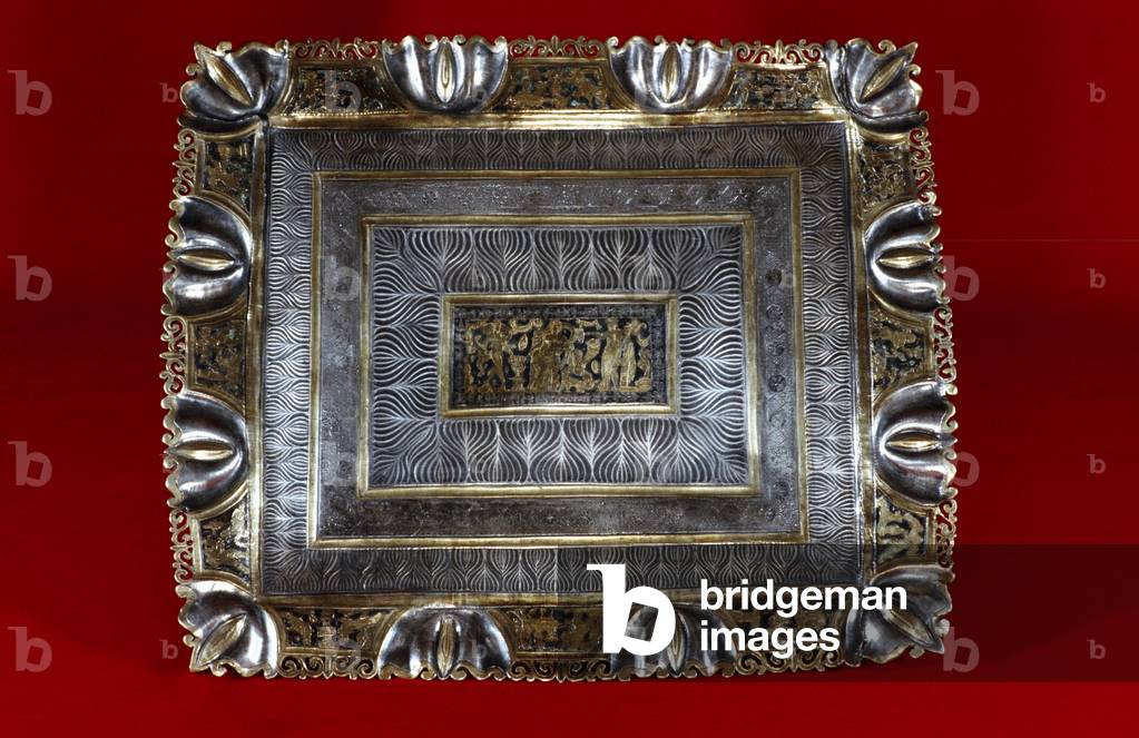 Tray depicting Bacchus and Ariadne, August Raurica (silver)