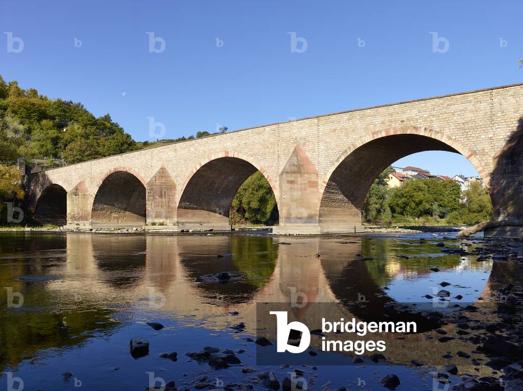 View of the Drusus bridge, Bingen, Germany (photo)