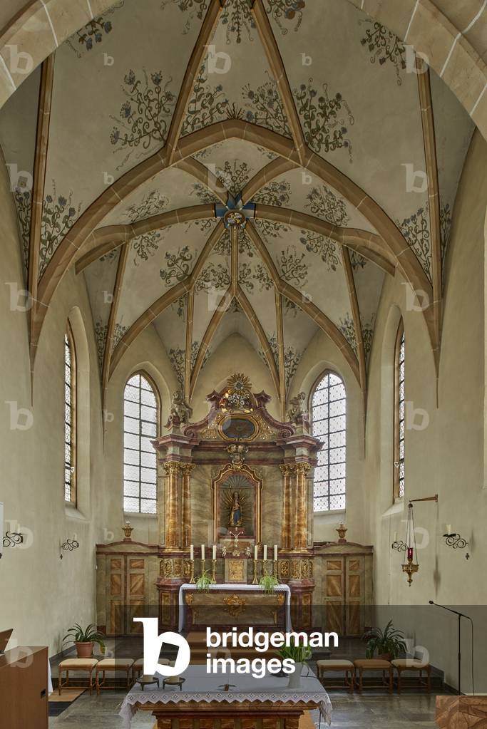 Interior of the Church of the Assumption (built 1517), Alsheim (colour photo)