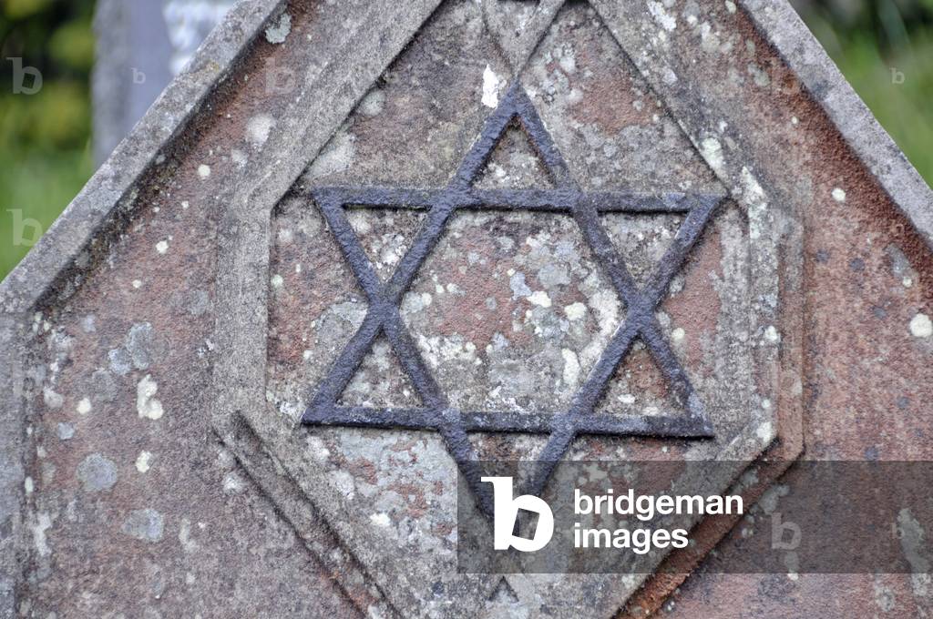 Grave stone (Mazewa) with Star of David at the Jewish cemetery (1789-1943) of Buttenhausen, Swabian Alps, Germany (photo)